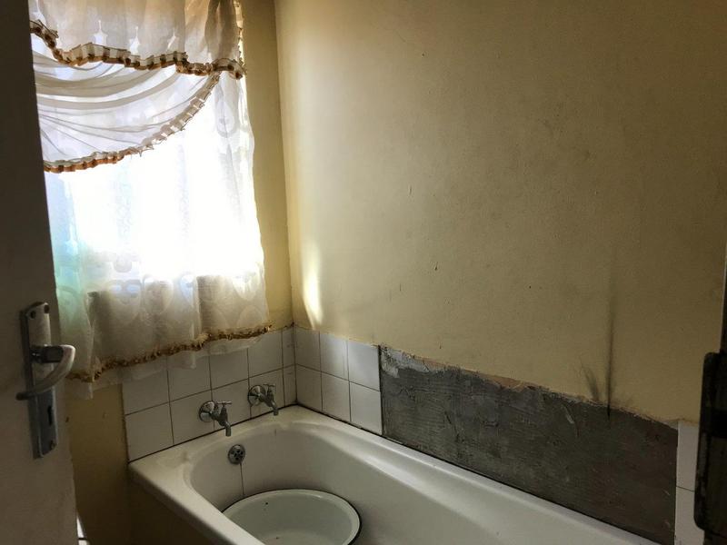 3 Bedroom Property for Sale in Bochabella Free State